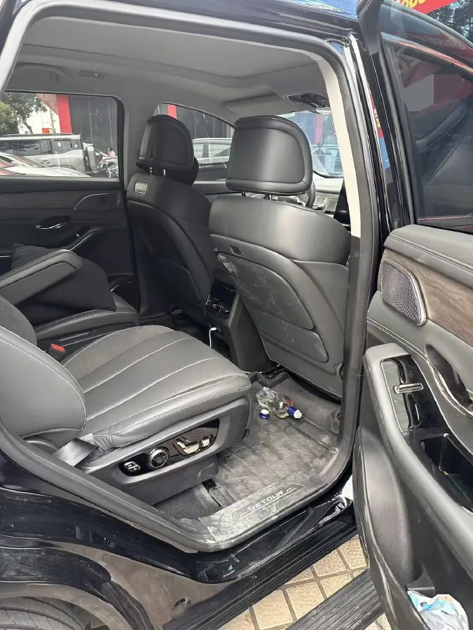 2025 Jetour ShanHai L9 1.5T 156HP L4 2DHT PHEV,autocango,china used car exporter,china ev exporter,chinese used car exporter,chinese used ev exporter