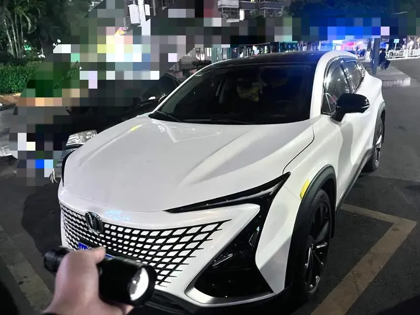 2020 ChangAn UNI-T 1.5T 180HP L4 7DCT,autocango,china used car exporter,china ev exporter,chinese used car exporter,chinese used ev exporter