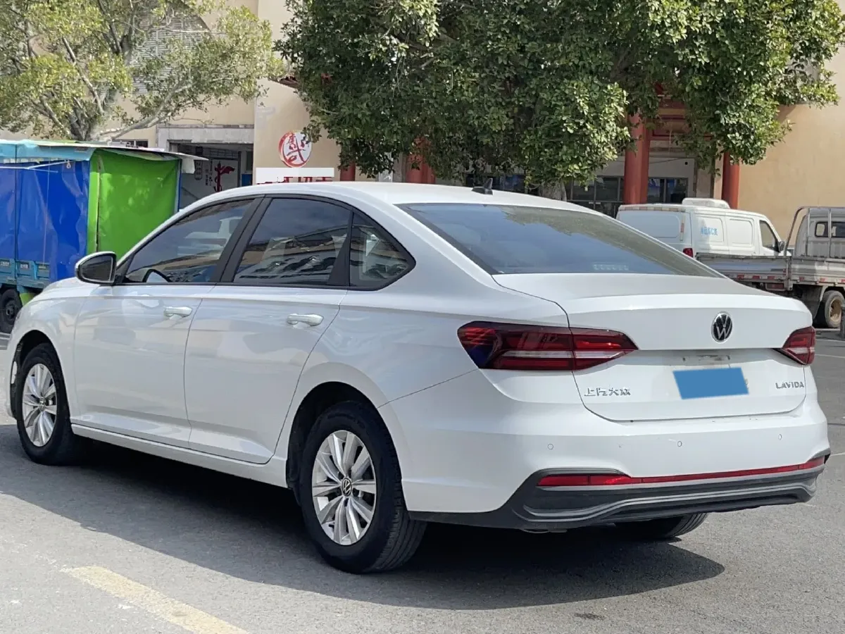 2023 Volkswagen Lavida 1.5L 110HP L4 6AT,autocango,china used car exporter,china ev exporter,chinese used car exporter,chinese used ev exporter