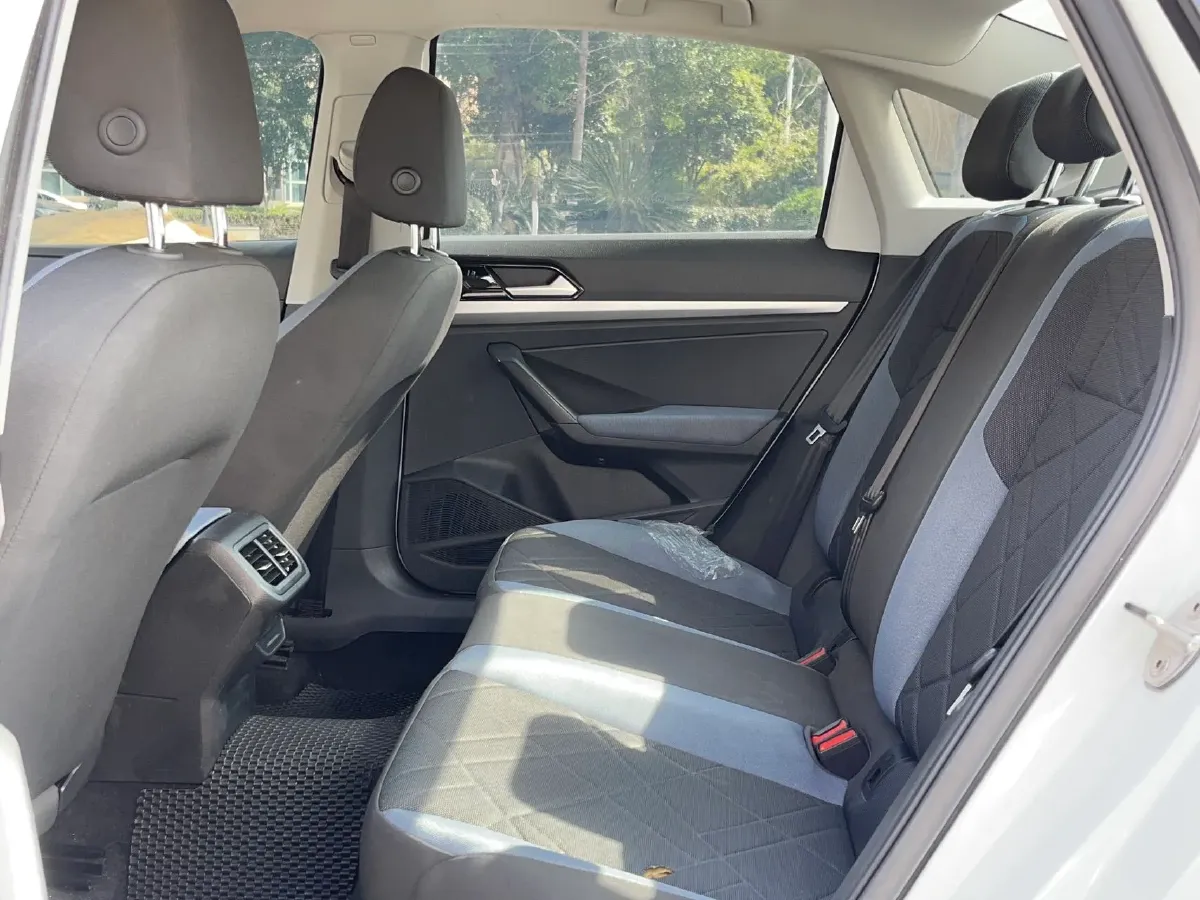 2023 Volkswagen Lavida 1.5L 110HP L4 6AT,autocango,china used car exporter,china ev exporter,chinese used car exporter,chinese used ev exporter