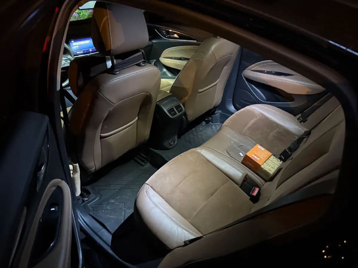 2022 Buick Regal 1.5T 169HP L4 9AT,autocango,china used car exporter,china ev exporter,chinese used car exporter,chinese used ev exporter