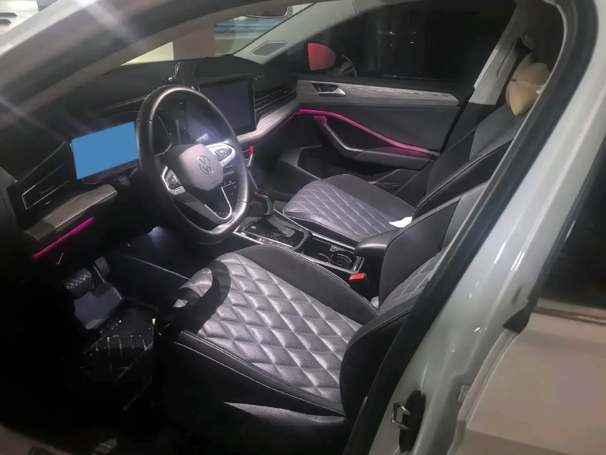 2023 Volkswagen Sagitar 1.5T 160HP L4 7DCT,autocango,china used car exporter,china ev exporter,chinese used car exporter,chinese used ev exporter