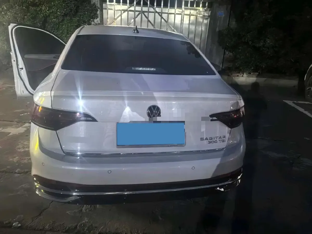 2023 Volkswagen Sagitar 1.5T 160HP L4 7DCT,autocango,china used car exporter,china ev exporter,chinese used car exporter,chinese used ev exporter