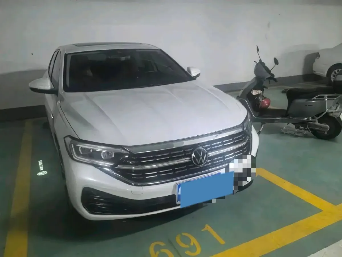 2023 Volkswagen Sagitar 1.5T 160HP L4 7DCT,autocango,china used car exporter,china ev exporter,chinese used car exporter,chinese used ev exporter