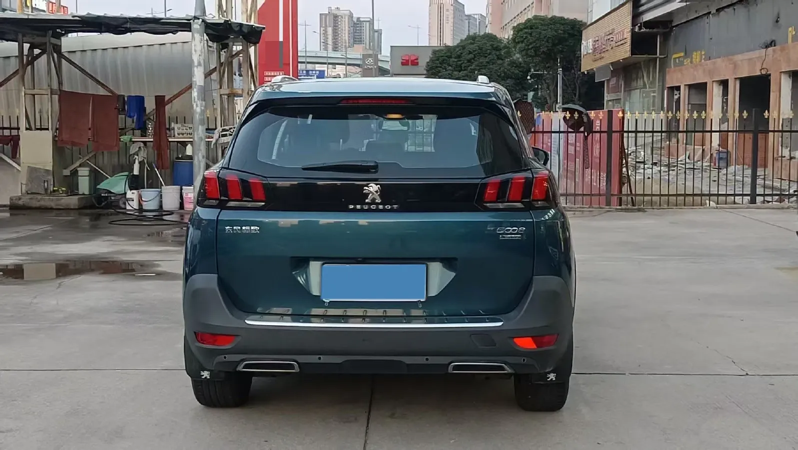2017 Peugeot 5008 1.6T 167HP L4 6AT,autocango,china used car exporter,china ev exporter,chinese used car exporter,chinese used ev exporter