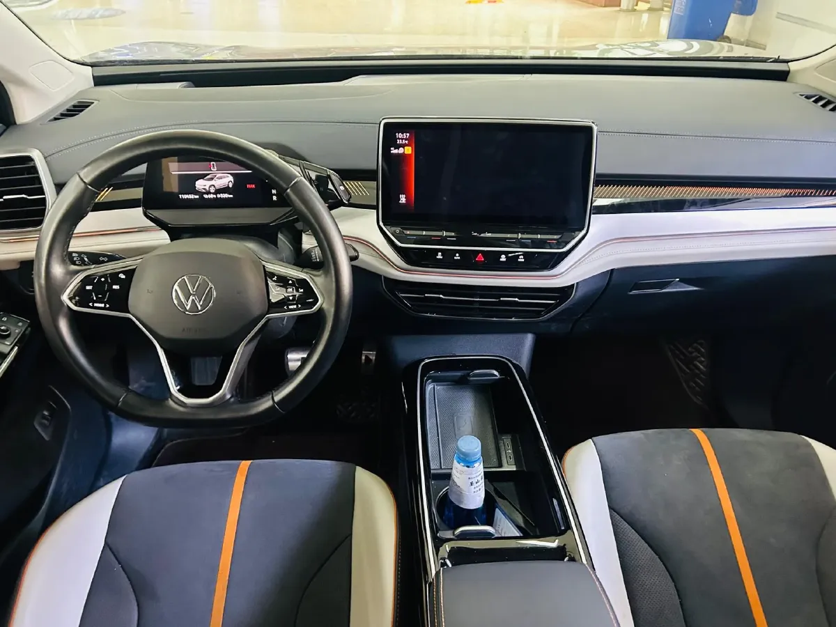 2021 Volkswagen ID.6 Crozz BEV 84.8KWH,autocango,china used car exporter,china ev exporter,chinese used car exporter,chinese used ev exporter