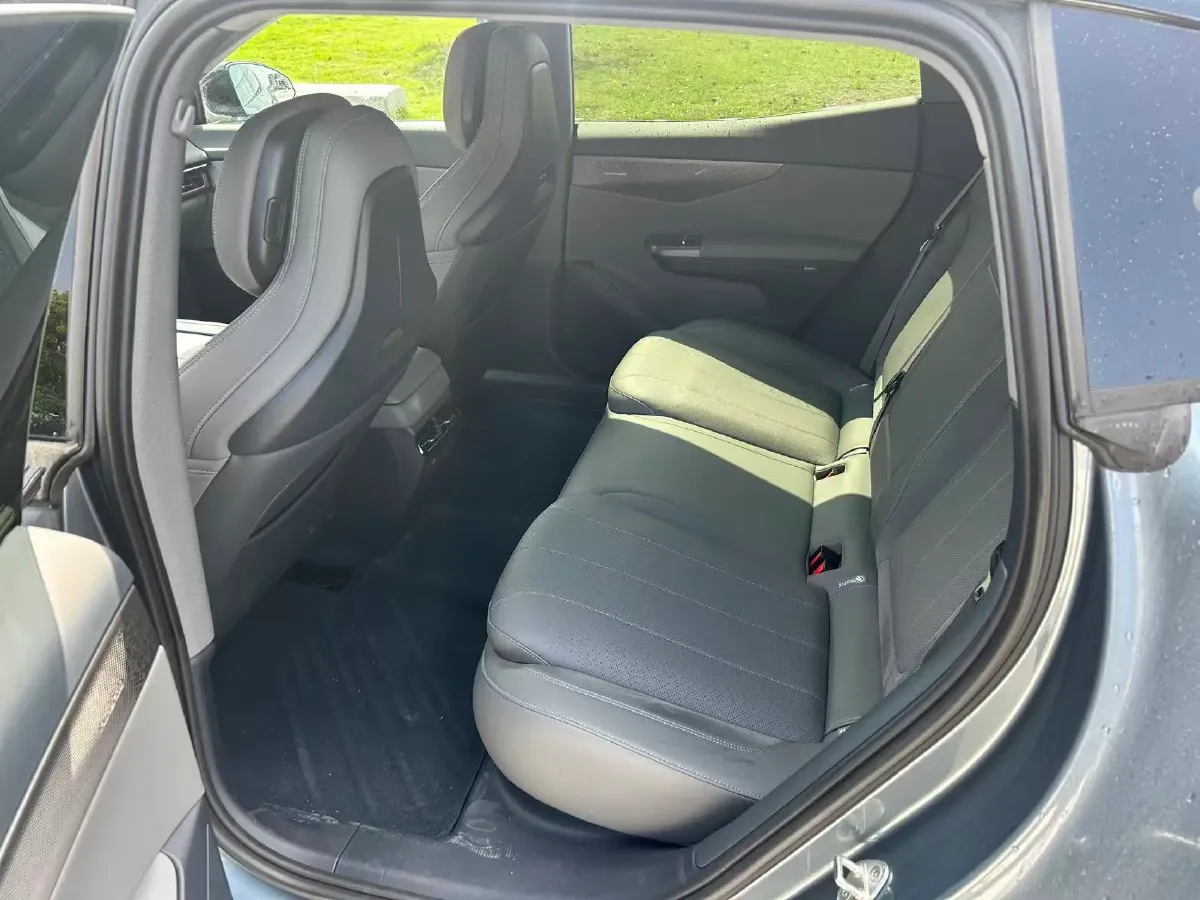 2024 LYNK&CO 01 2.0T 254HP L4 8AT,autocango,china used car exporter,china ev exporter,chinese used car exporter,chinese used ev exporter