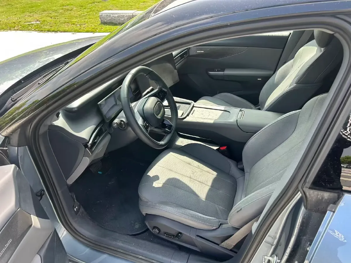 2024 LYNK&CO 01 2.0T 254HP L4 8AT,autocango,china used car exporter,china ev exporter,chinese used car exporter,chinese used ev exporter