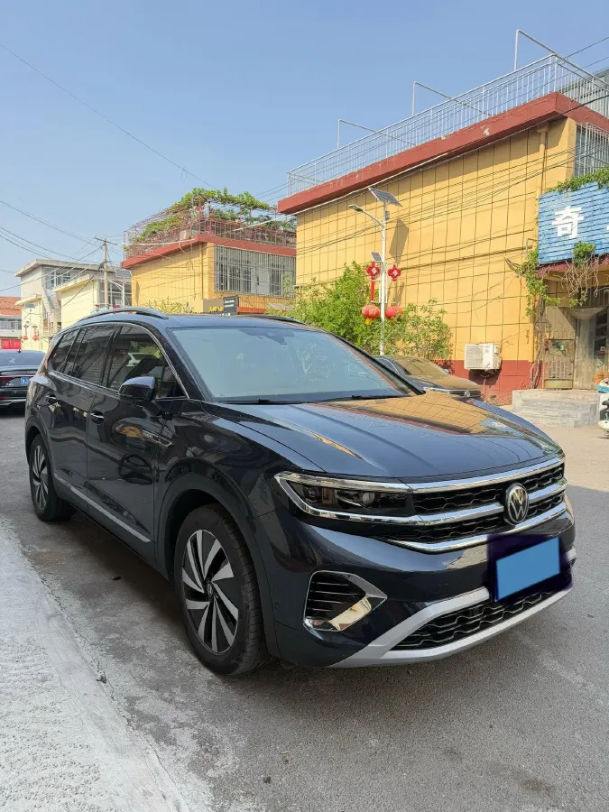 2021 Volkswagen Talagon 2.0T 220HP L4 7DCT,autocango,china used car exporter,china ev exporter,chinese used car exporter,chinese used ev exporter