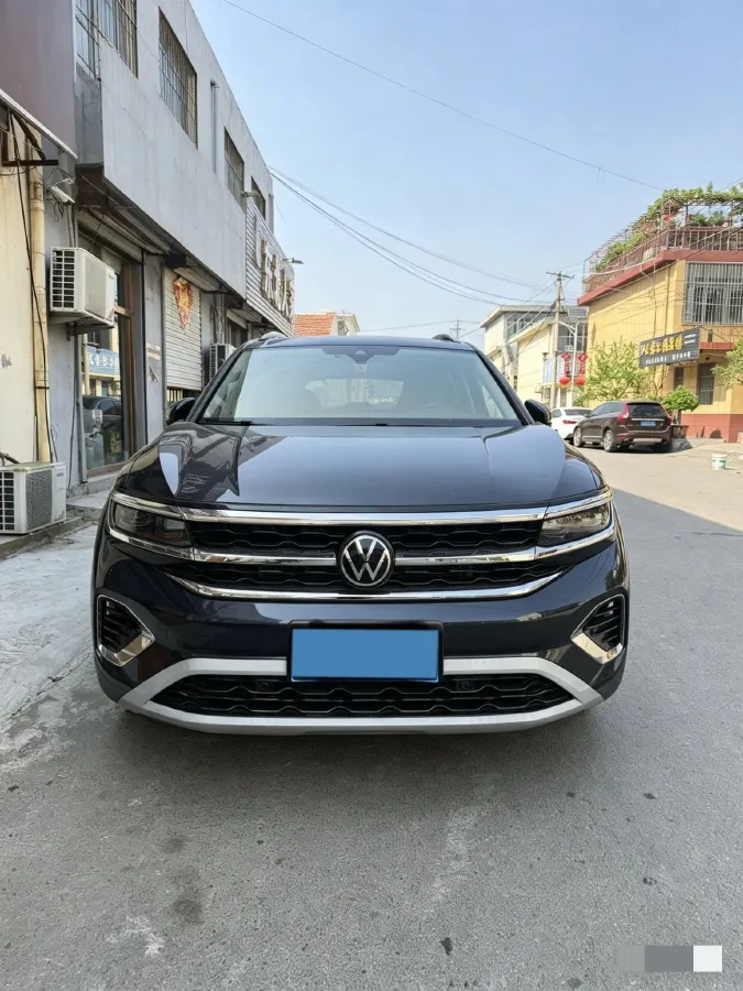 2021 Volkswagen Talagon 2.0T 220HP L4 7DCT,autocango,china used car exporter,china ev exporter,chinese used car exporter,chinese used ev exporter