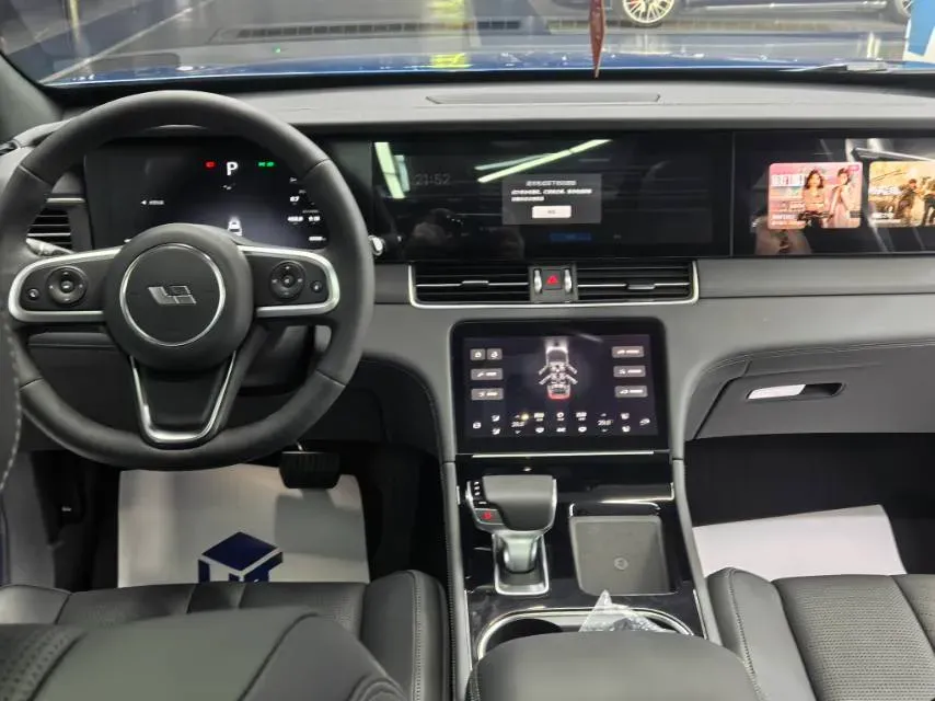 2020 Li ONE Range Extended 131HP REEV 40.5KWH,autocango,china used car exporter,china ev exporter,chinese used car exporter,chinese used ev exporter