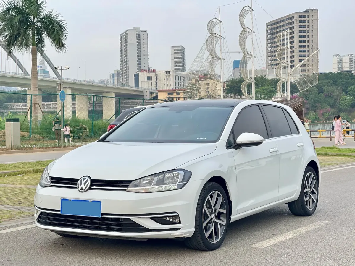 2020 Volkswagen Golf 1.4T 150HP L4 7DCT,autocango,china used car exporter,china ev exporter,chinese used car exporter,chinese used ev exporter