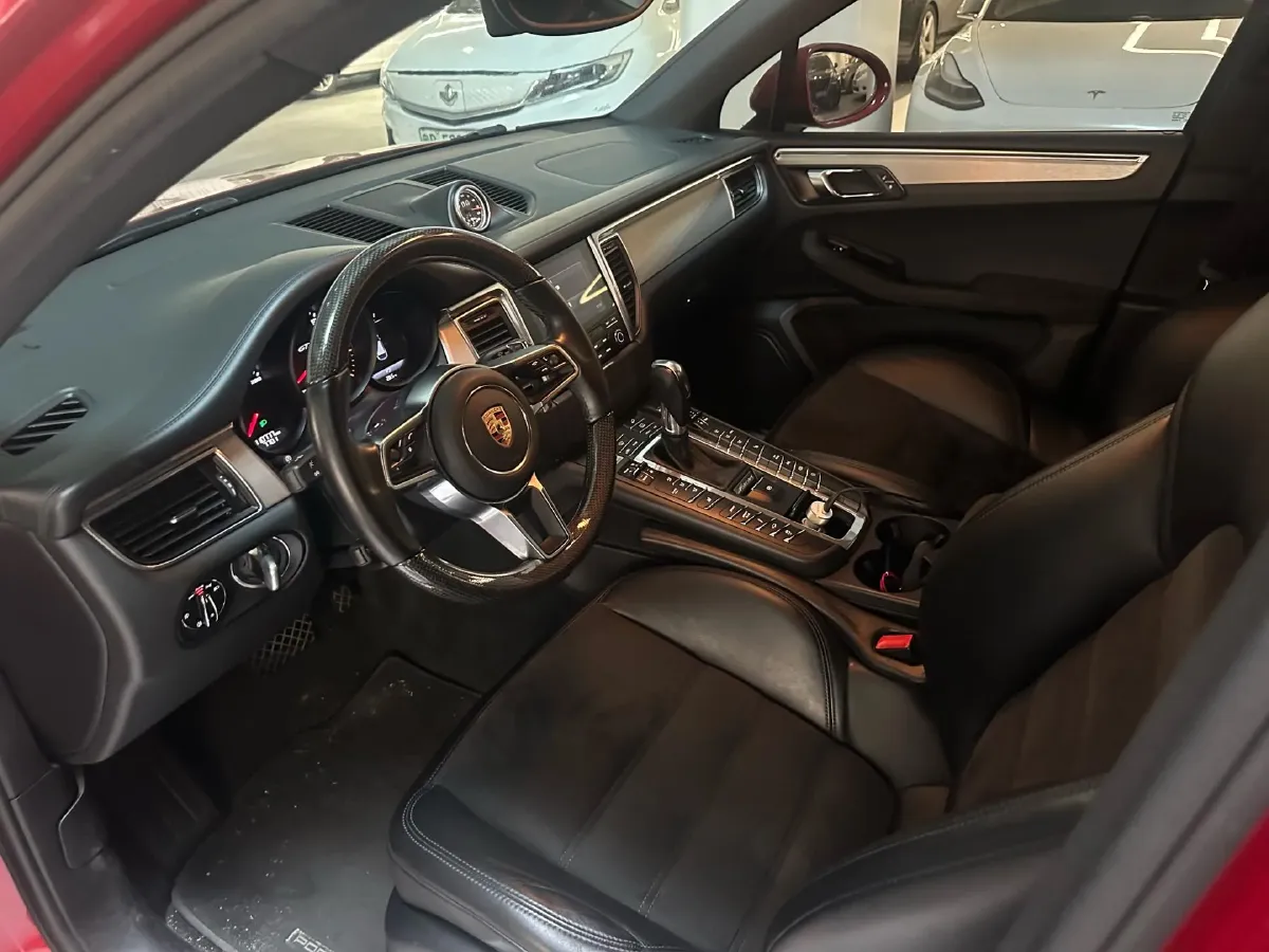 2017 Porsche Macan 3.0T 360HP V6 7DCT,autocango,china used car exporter,china ev exporter,chinese used car exporter,chinese used ev exporter