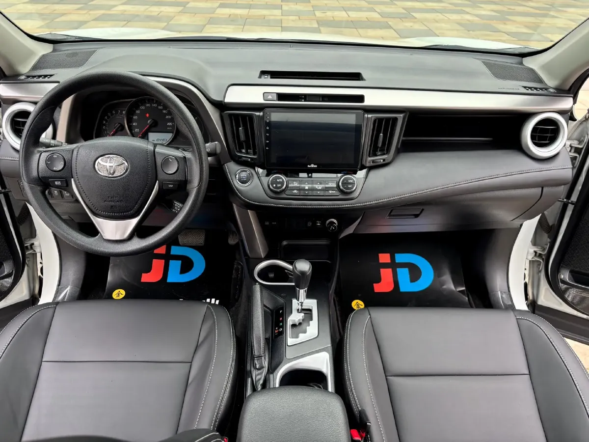 2016 Mitsubishi Outlander 2.0L 150HP L4 CVT,autocango,china used car exporter,china ev exporter,chinese used car exporter,chinese used ev exporter