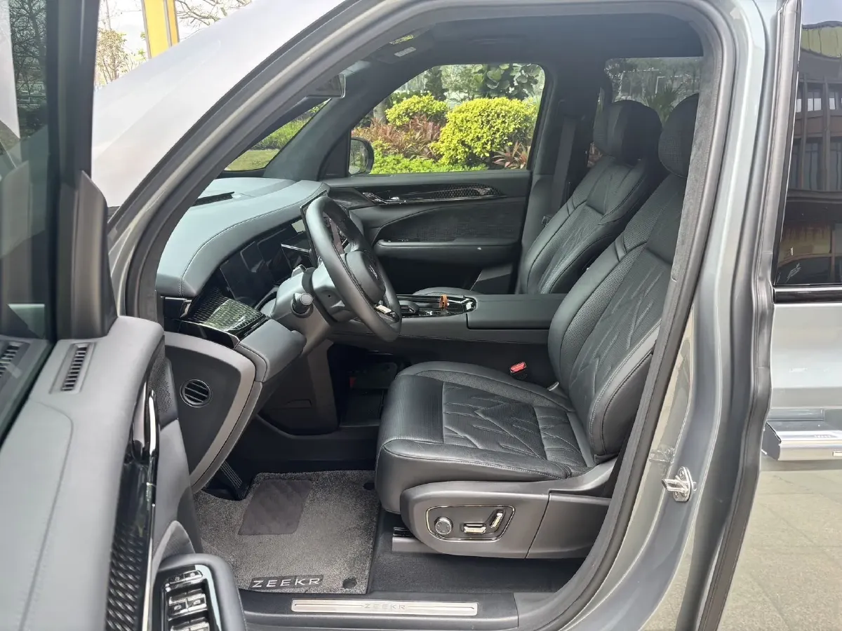 2024 Zeekr 009 BEV 108KWH,autocango,china used car exporter,china ev exporter,chinese used car exporter,chinese used ev exporter