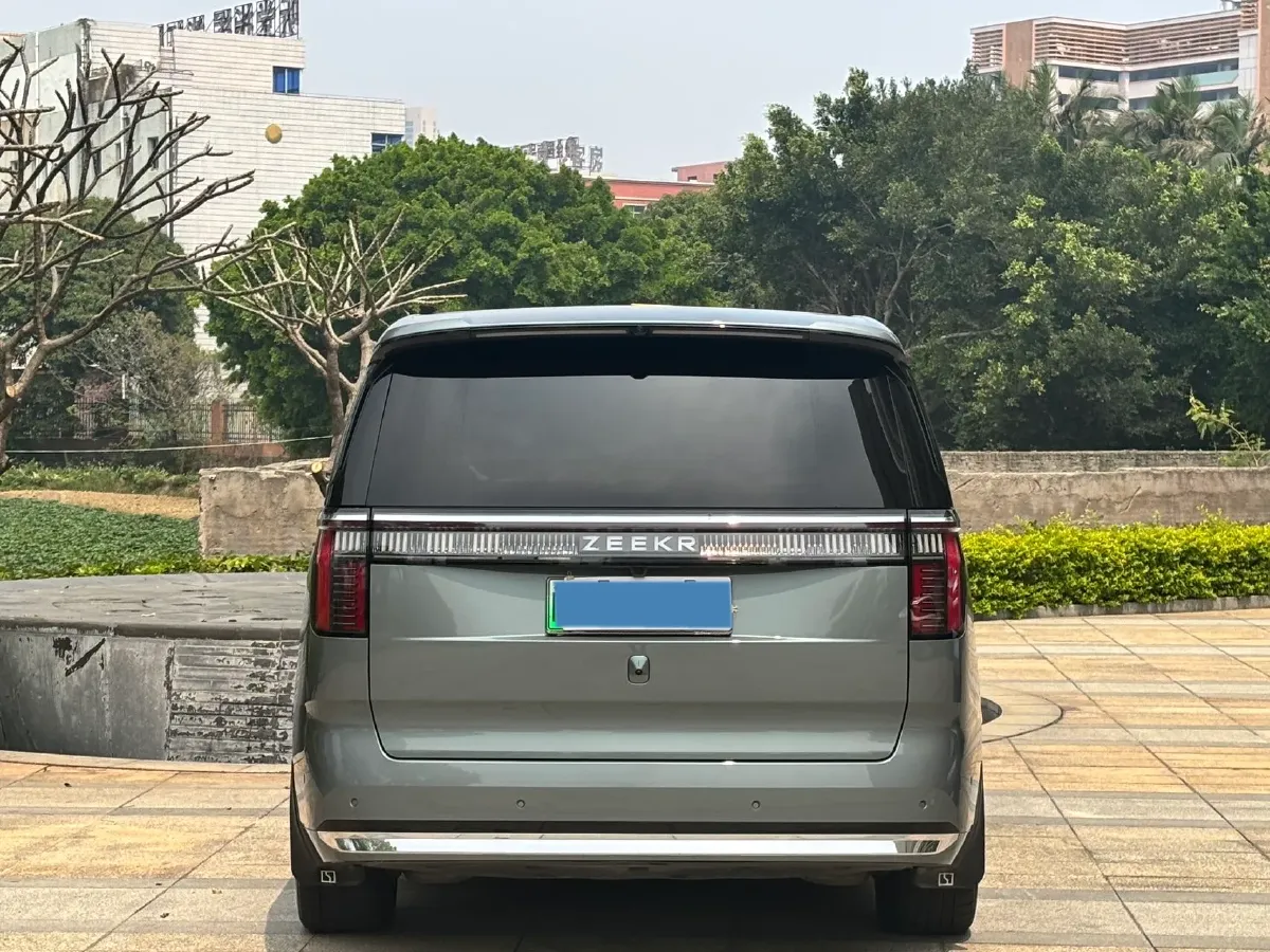 2024 Zeekr 009 BEV 108KWH,autocango,china used car exporter,china ev exporter,chinese used car exporter,chinese used ev exporter