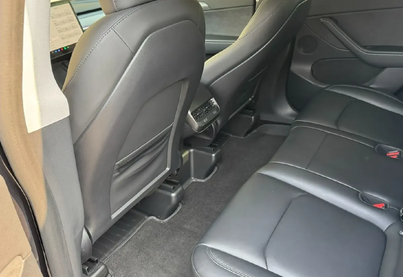 2024 Iveco OuSheng BEV 77.28KWH,autocango,china used car exporter,china ev exporter,chinese used car exporter,chinese used ev exporter