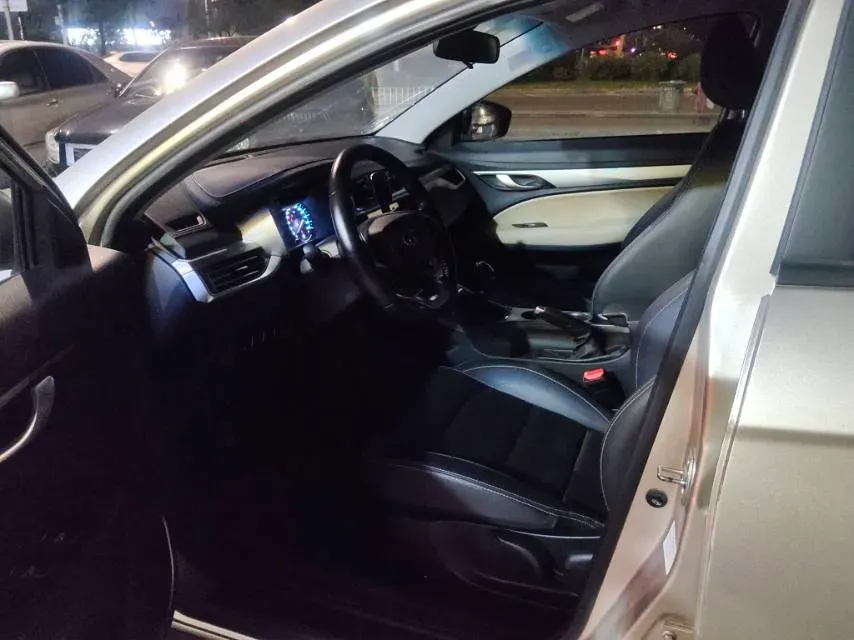 2019 Geely Emgrand 1.5L 109HP L4 5MT,autocango,china used car exporter,china ev exporter,chinese used car exporter,chinese used ev exporter