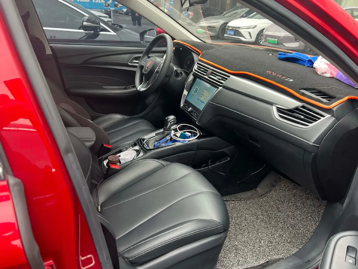 2019 Roewe i5 1.5L 120HP L4 CVT,autocango,china used car exporter,china ev exporter,chinese used car exporter,chinese used ev exporter