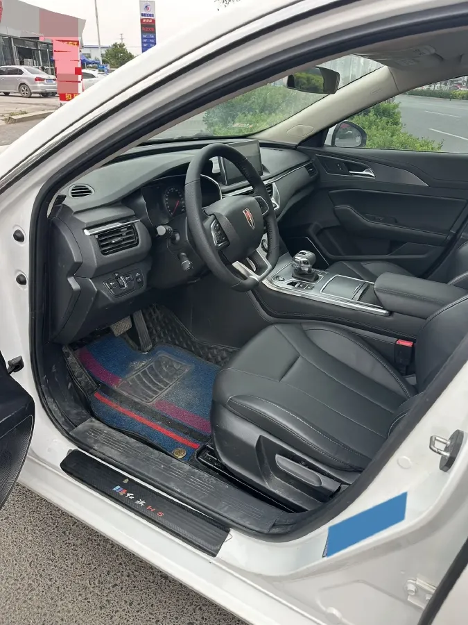 2022 HongQi H5 1.5T 169HP L4 7DCT,autocango,china used car exporter,china ev exporter,chinese used car exporter,chinese used ev exporter