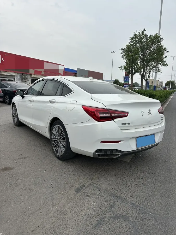 2022 HongQi H5 1.5T 169HP L4 7DCT,autocango,china used car exporter,china ev exporter,chinese used car exporter,chinese used ev exporter