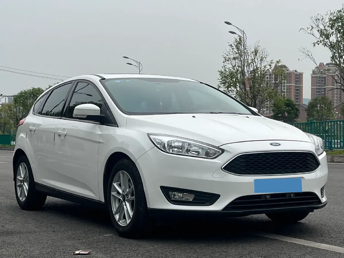 2018 Ford Focus 1.6L 125HP L4 6DCT,autocango,china used car exporter,china ev exporter,chinese used car exporter,chinese used ev exporter