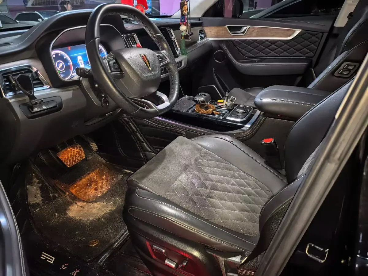 2022 HongQi HS7 2.0T 252HP L4 7DCT,autocango,china used car exporter,china ev exporter,chinese used car exporter,chinese used ev exporter