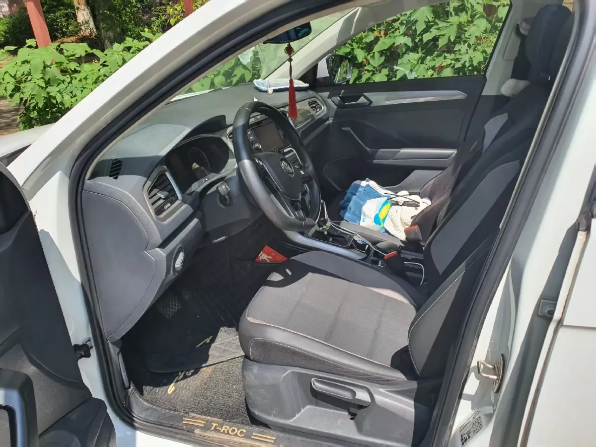 2019 Volkswagen T-Roc 1.4T 131HP L4 7DCT,autocango,china used car exporter,china ev exporter,chinese used car exporter,chinese used ev exporter