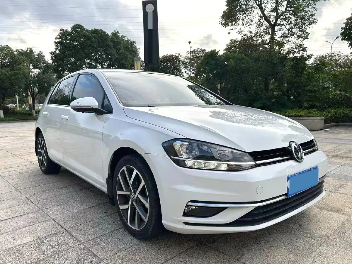 2020 Volkswagen Golf 1.4T 150HP L4 7DCT,autocango,china used car exporter,china ev exporter,chinese used car exporter,chinese used ev exporter
