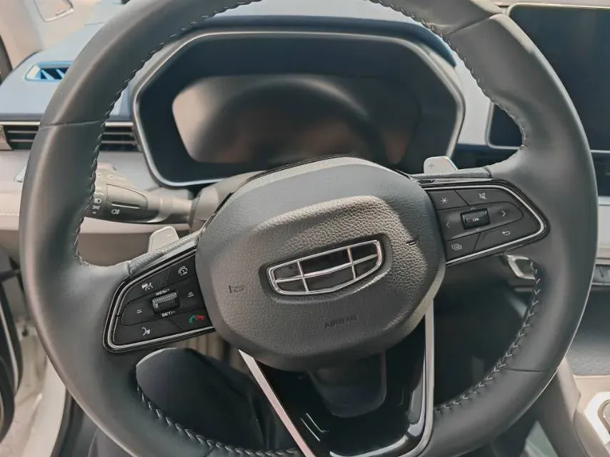 2023 Geely Preface 2.0T 190HP L4 7DCT,autocango,china used car exporter,china ev exporter,chinese used car exporter,chinese used ev exporter