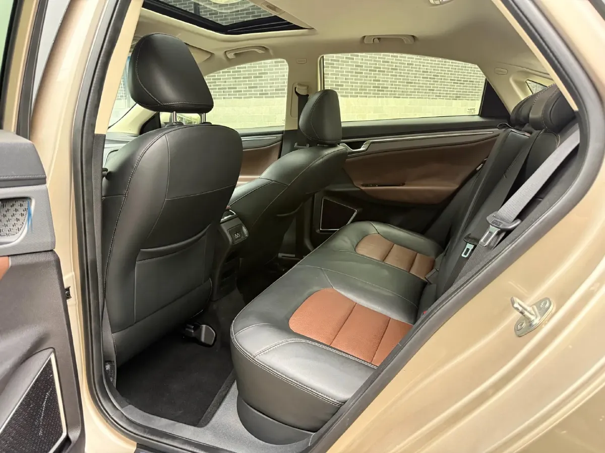 2018 Geely Emgrand GL 1.4T 133HP L4 6DCT,autocango,china used car exporter,china ev exporter,chinese used car exporter,chinese used ev exporter