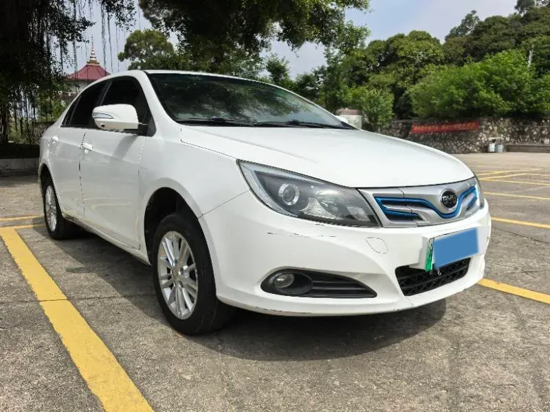2018 BYD e5 BEV 60.48KWH,autocango,china used car exporter,china ev exporter,chinese used car exporter,chinese used ev exporter