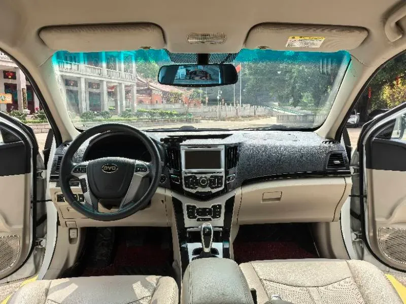 2018 BYD e5 BEV 60.48KWH,autocango,china used car exporter,china ev exporter,chinese used car exporter,chinese used ev exporter