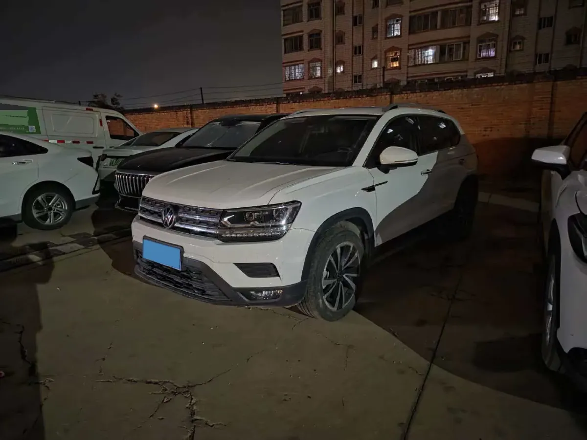 2022 Volkswagen Tharu 1.4T 150HP L4 7DCT,autocango,china used car exporter,china ev exporter,chinese used car exporter,chinese used ev exporter