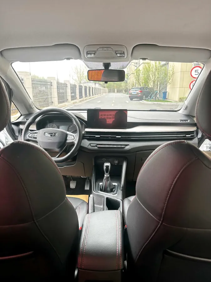 2021 Geely Vision X3 1.5L 109HP L4 5MT,autocango,china used car exporter,china ev exporter,chinese used car exporter,chinese used ev exporter