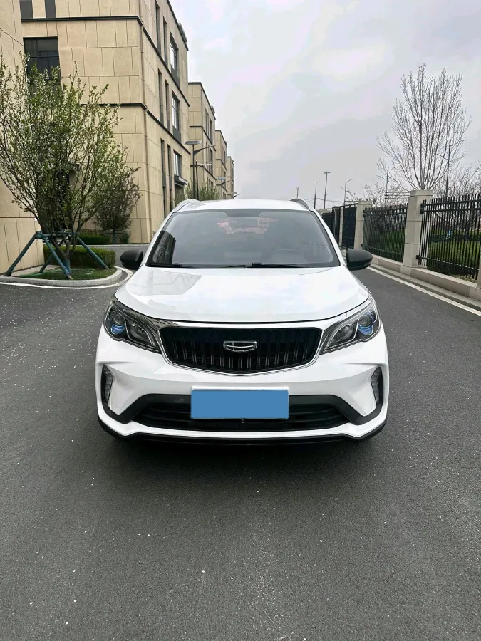 2021 Geely Vision X3 1.5L 109HP L4 5MT,autocango,china used car exporter,china ev exporter,chinese used car exporter,chinese used ev exporter