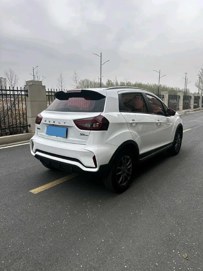 2021 Geely Vision X3 1.5L 109HP L4 5MT,autocango,china used car exporter,china ev exporter,chinese used car exporter,chinese used ev exporter