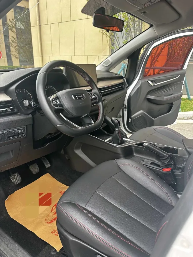 2021 Geely Vision X3 1.5L 109HP L4 5MT,autocango,china used car exporter,china ev exporter,chinese used car exporter,chinese used ev exporter