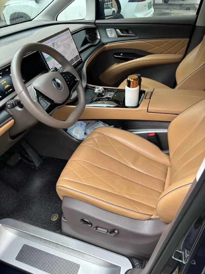 2022 Mercedes-Benz GLC Class 2.0T 197HP L4 9AT,autocango,china used car exporter,china ev exporter,chinese used car exporter,chinese used ev exporter