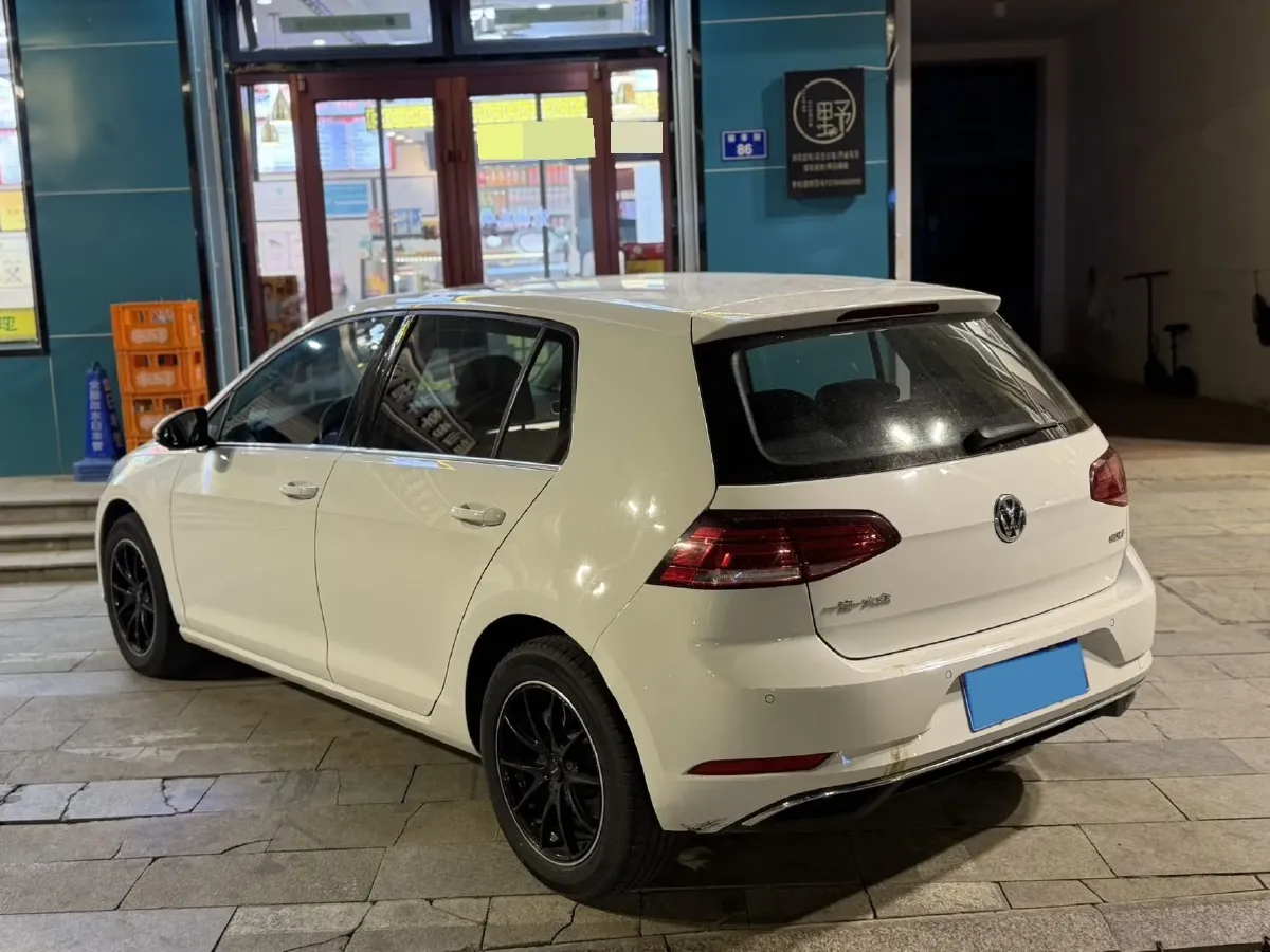 2018 Volkswagen Golf 1.6L 110HP L4 6AT,autocango,china used car exporter,china ev exporter,chinese used car exporter,chinese used ev exporter