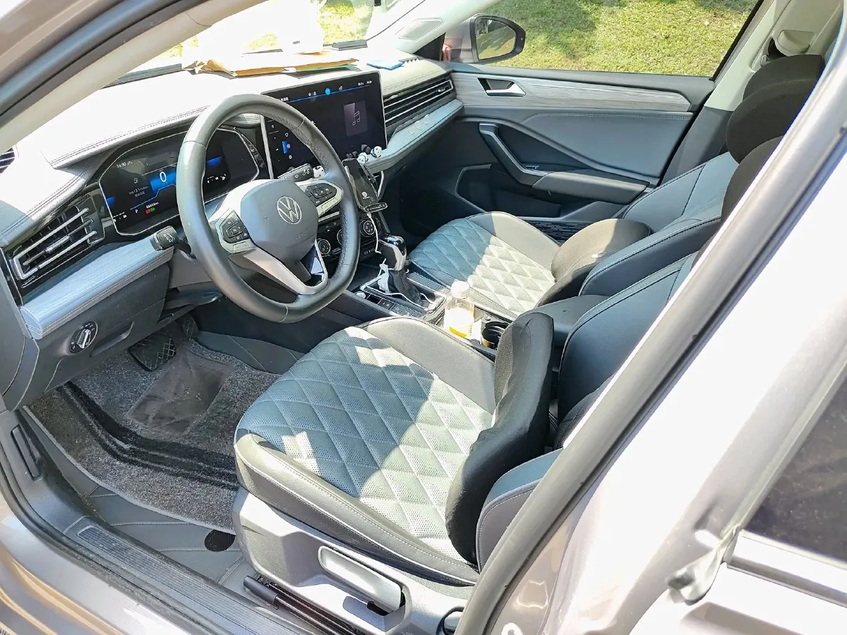 2023 Volkswagen Sagitar 1.5T 160HP L4 7DCT,autocango,china used car exporter,china ev exporter,chinese used car exporter,chinese used ev exporter