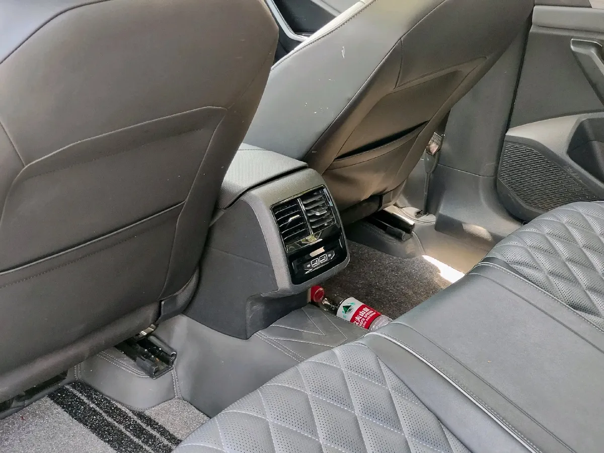 2023 Volkswagen Sagitar 1.5T 160HP L4 7DCT,autocango,china used car exporter,china ev exporter,chinese used car exporter,chinese used ev exporter