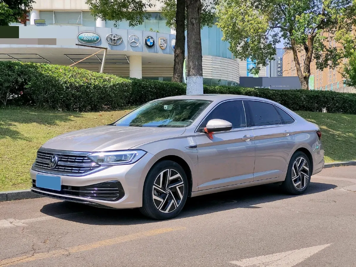 2023 Volkswagen Sagitar 1.5T 160HP L4 7DCT,autocango,china used car exporter,china ev exporter,chinese used car exporter,chinese used ev exporter