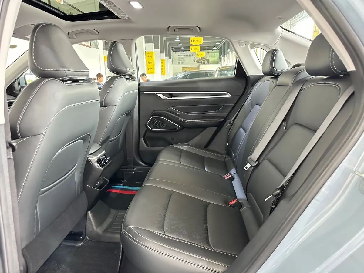 2023 Geely Emgrand 1.5L 127HP L4 CVT,autocango,china used car exporter,china ev exporter,chinese used car exporter,chinese used ev exporter