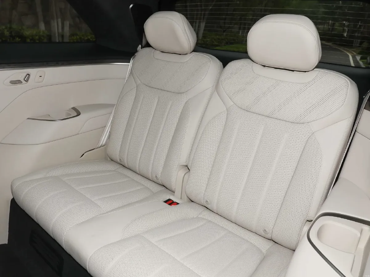 2025 ONVO L90 BEV,autocango,china used car exporter,china ev exporter,chinese used car exporter,chinese used ev exporter