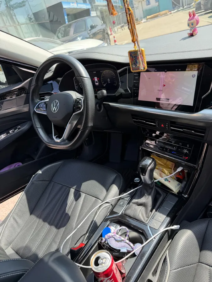 2022 Xpeng P7 BEV 60.2KWH,autocango,china used car exporter,china ev exporter,chinese used car exporter,chinese used ev exporter