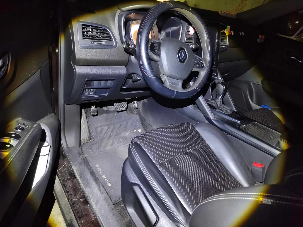 2017 Renault Koleos 2.0L 150HP L4 CVT,autocango,china used car exporter,china ev exporter,chinese used car exporter,chinese used ev exporter