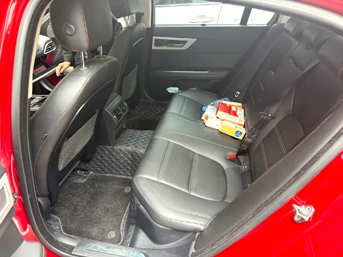 2018 Jaguar XEL 2.0T 200HP L4 8AT,autocango,china used car exporter,china ev exporter,chinese used car exporter,chinese used ev exporter