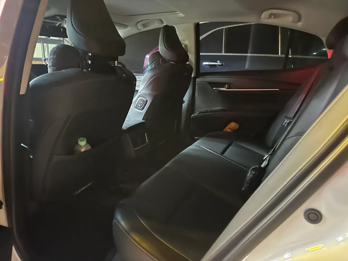 2024 Toyota Camry 2.0L 173HP L4 CVT,autocango,china used car exporter,china ev exporter,chinese used car exporter,chinese used ev exporter