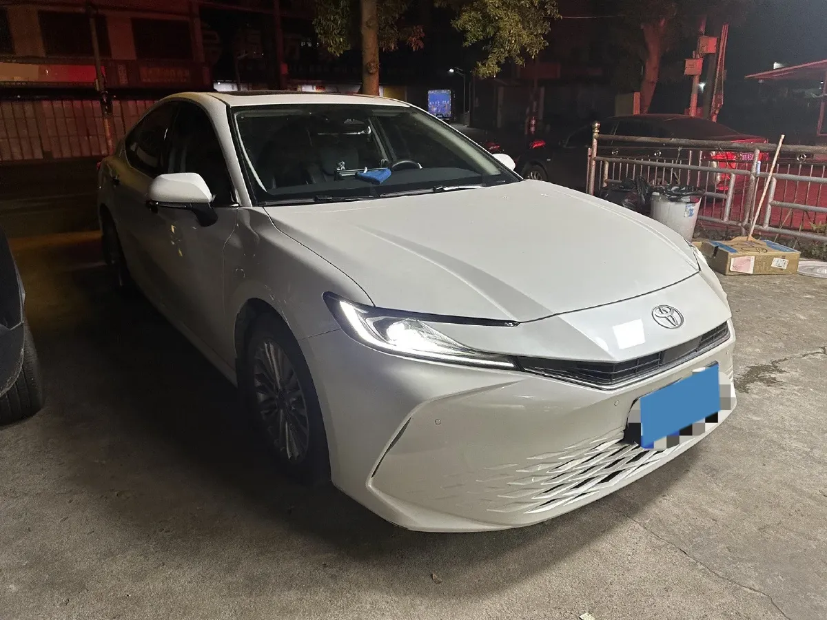 2024 Toyota Camry 2.0L 173HP L4 CVT,autocango,china used car exporter,china ev exporter,chinese used car exporter,chinese used ev exporter